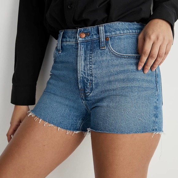 Madewell Pants - Madewell The Curvy Perfect Vintage Raw Hem High Rise Denim Blue Jean Shorts 32